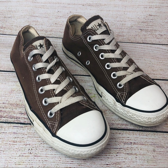 brown converse low tops